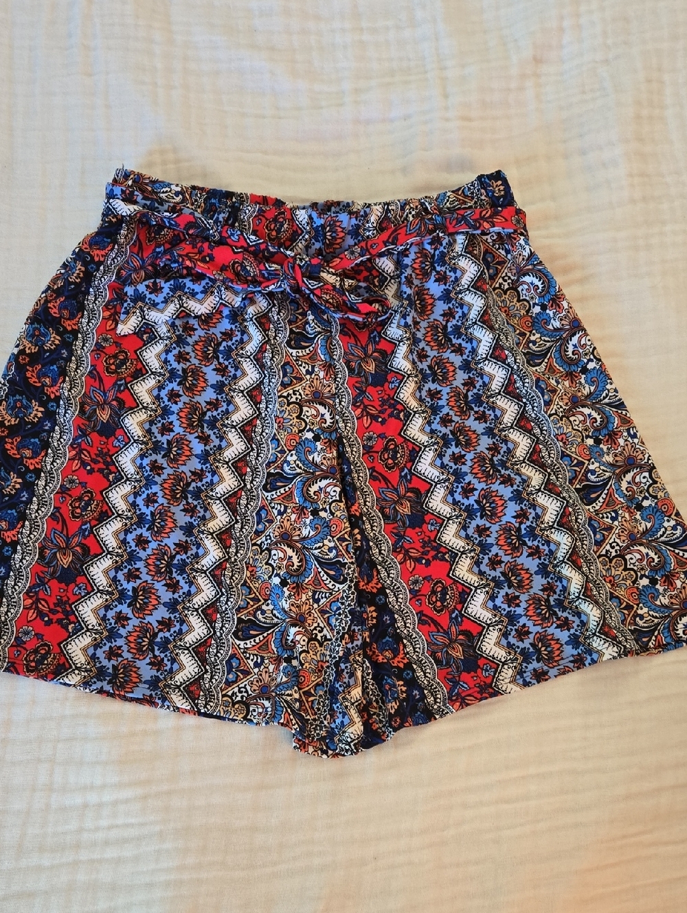 New directions Red & Blue Boho Stripe Pull-On Bermuda Shorts